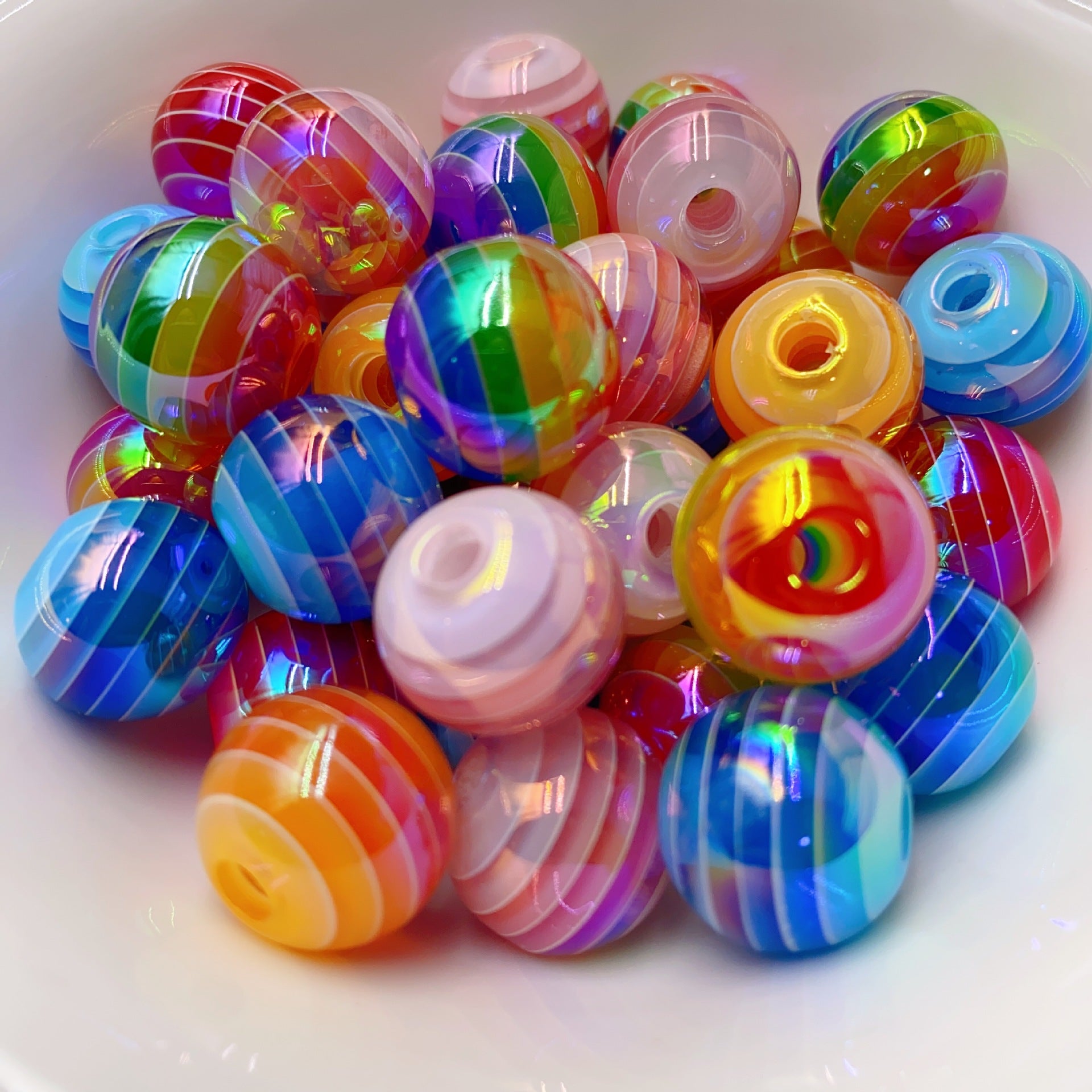 Wholesale 10pcs/pack 16mm Children's Fun Stripes Contrasting Color Plating Rainbow Beads